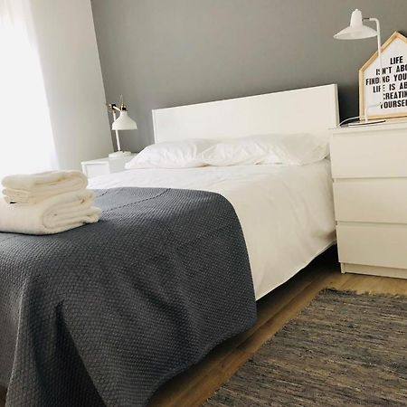 Apartamento Espacoso E Confortavel No Centro Do Montijoアパートメント エクステリア 写真