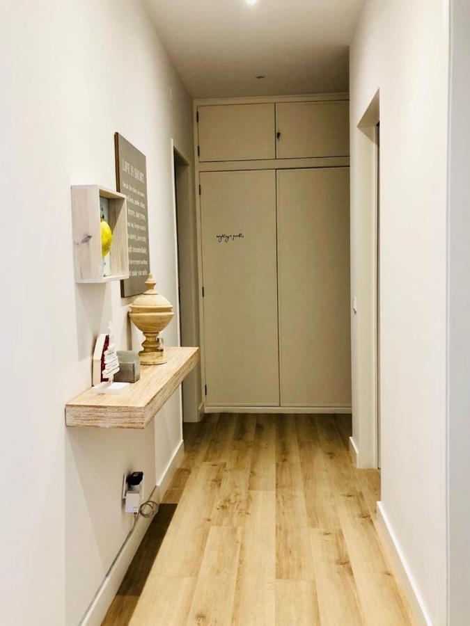 Apartamento Espacoso E Confortavel No Centro Do Montijoアパートメント エクステリア 写真